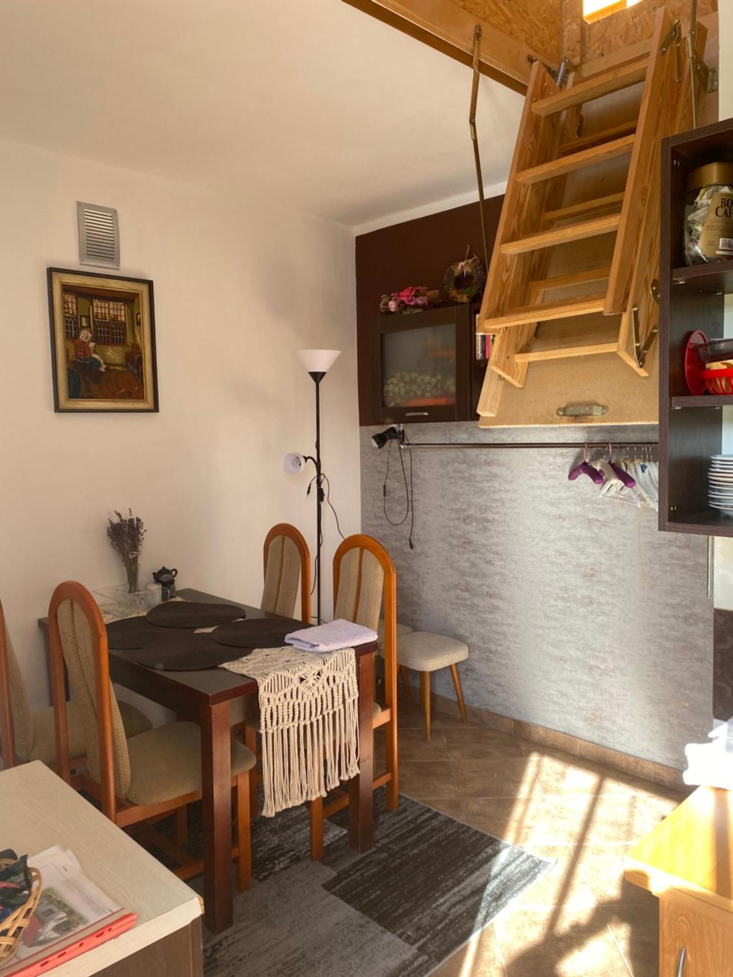 Pokoje Goscinne Renata Knitter Komnino 外观 照片